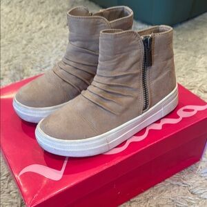 Nina Tan Kids Shoes with Zipper